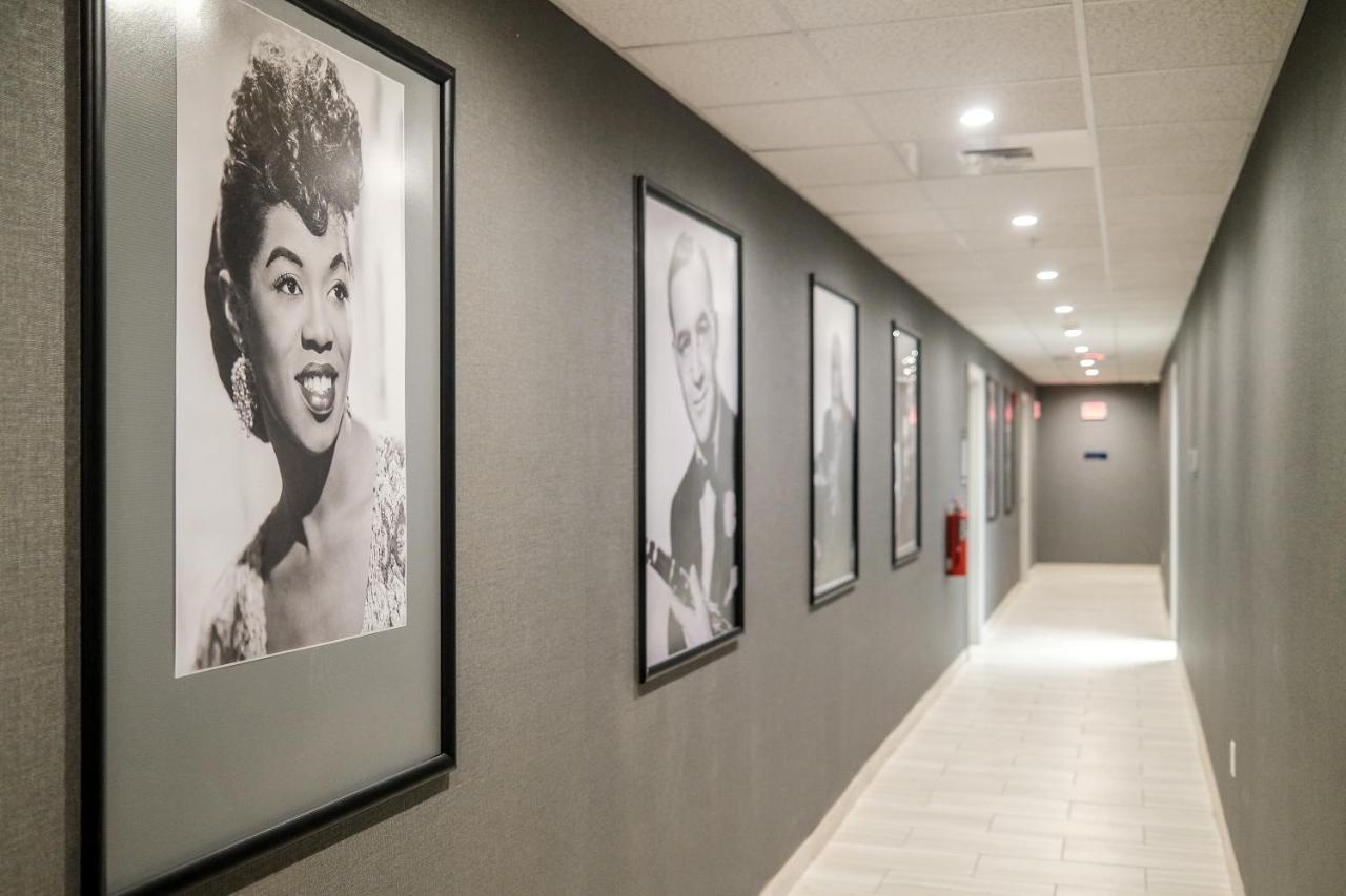 Blu-Tique, Akron, A Tribute Portfolio Hotel Exterior photo