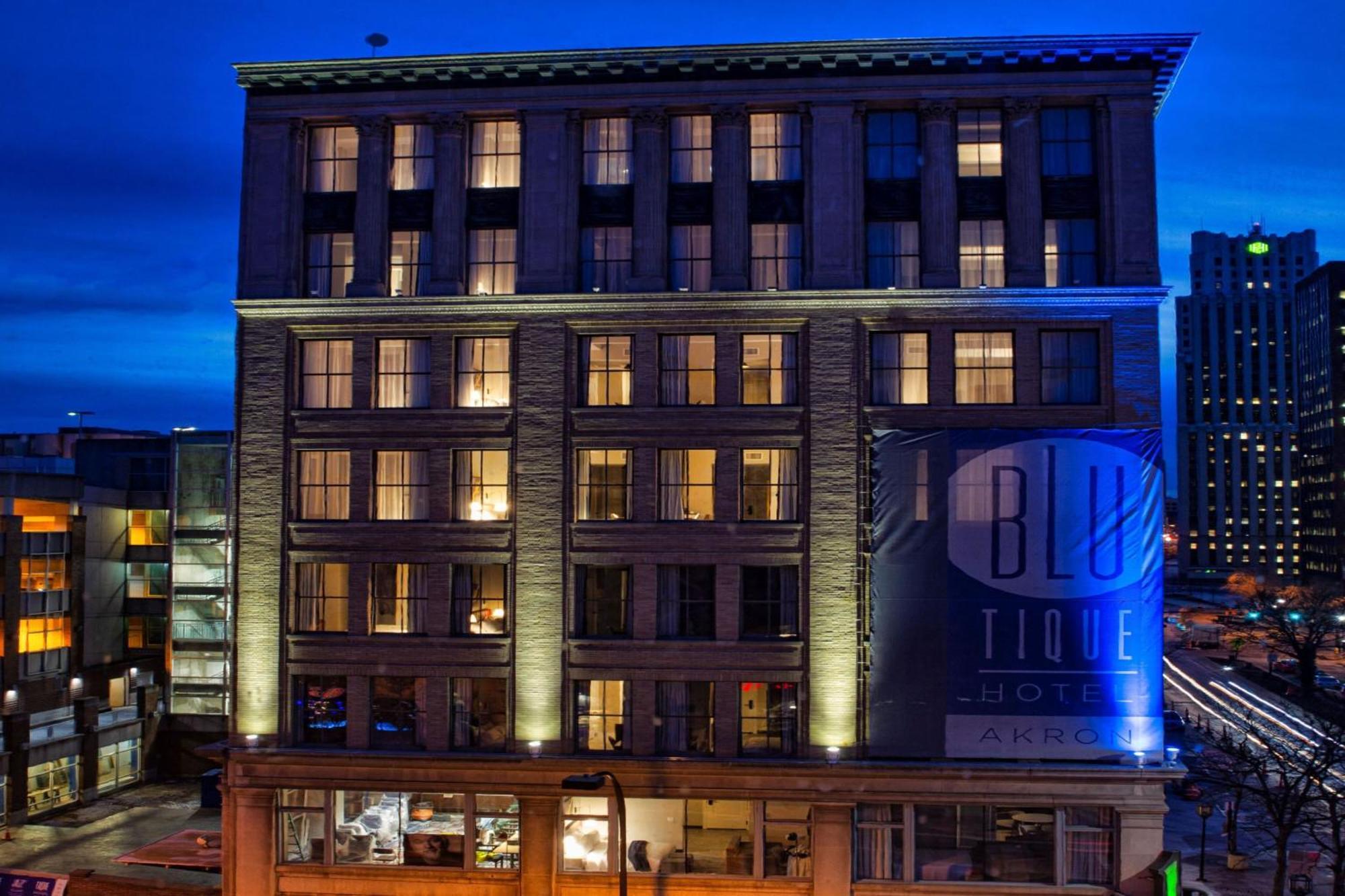Blu-Tique, Akron, A Tribute Portfolio Hotel Exterior photo